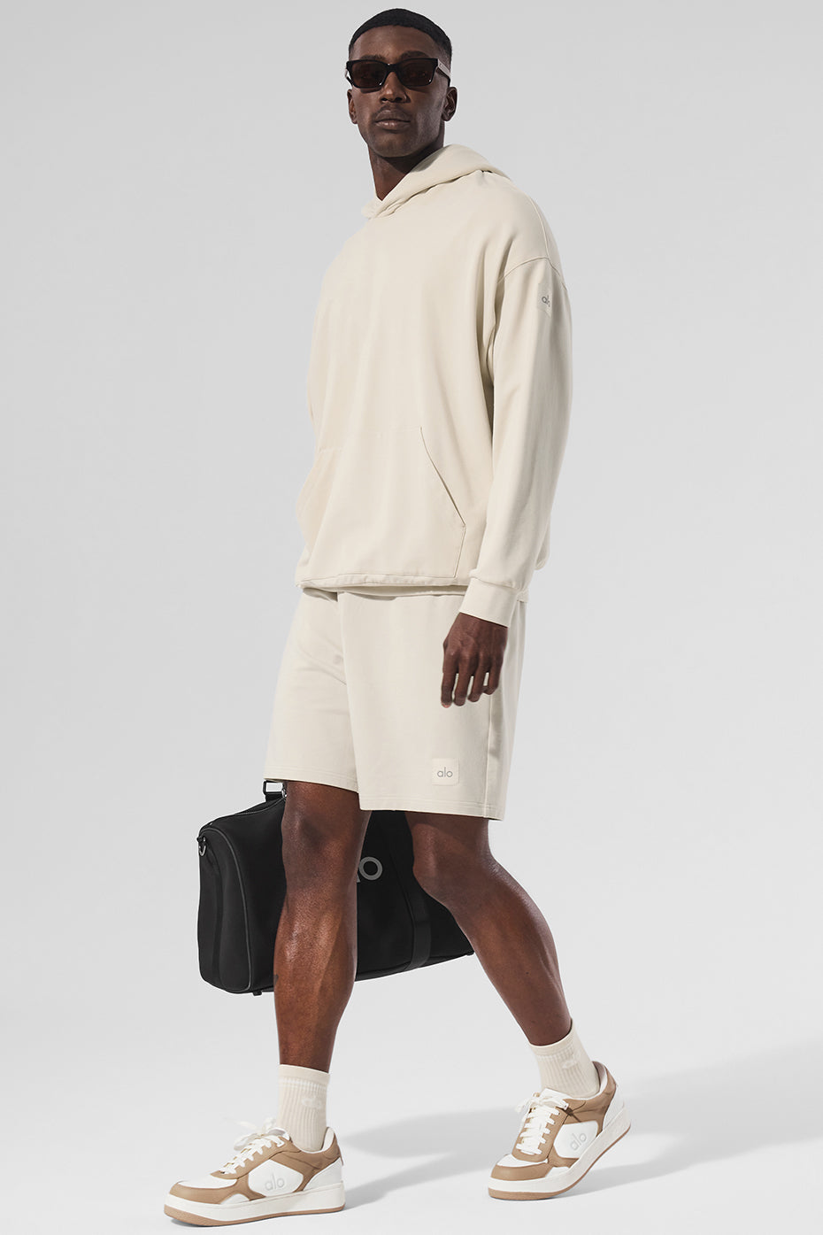 M6143R_03040_b1_s1_a2_1_m243