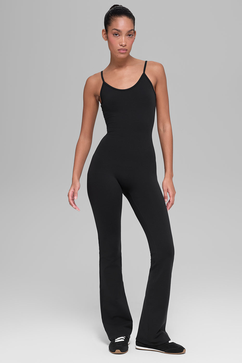 W8348R_01_b1_s1_a1_m134